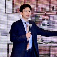 成都市单身产品经理/主管👋个人资料照片