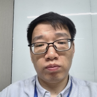 深圳市单身软件工程师随心个人资料照片