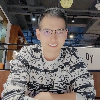 武汉市单身投资顾问归零个人资料照片