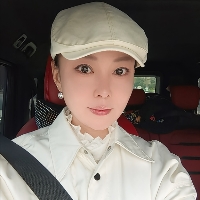 济南市单身私企老板张译钧个人资料照片