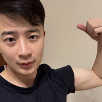 上海市单身程序员哼哼个人资料照片