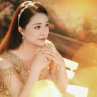 广州市单身客服晚晚个人资料照片