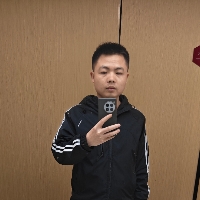 广州市单身程序员温稳稳个人资料照片